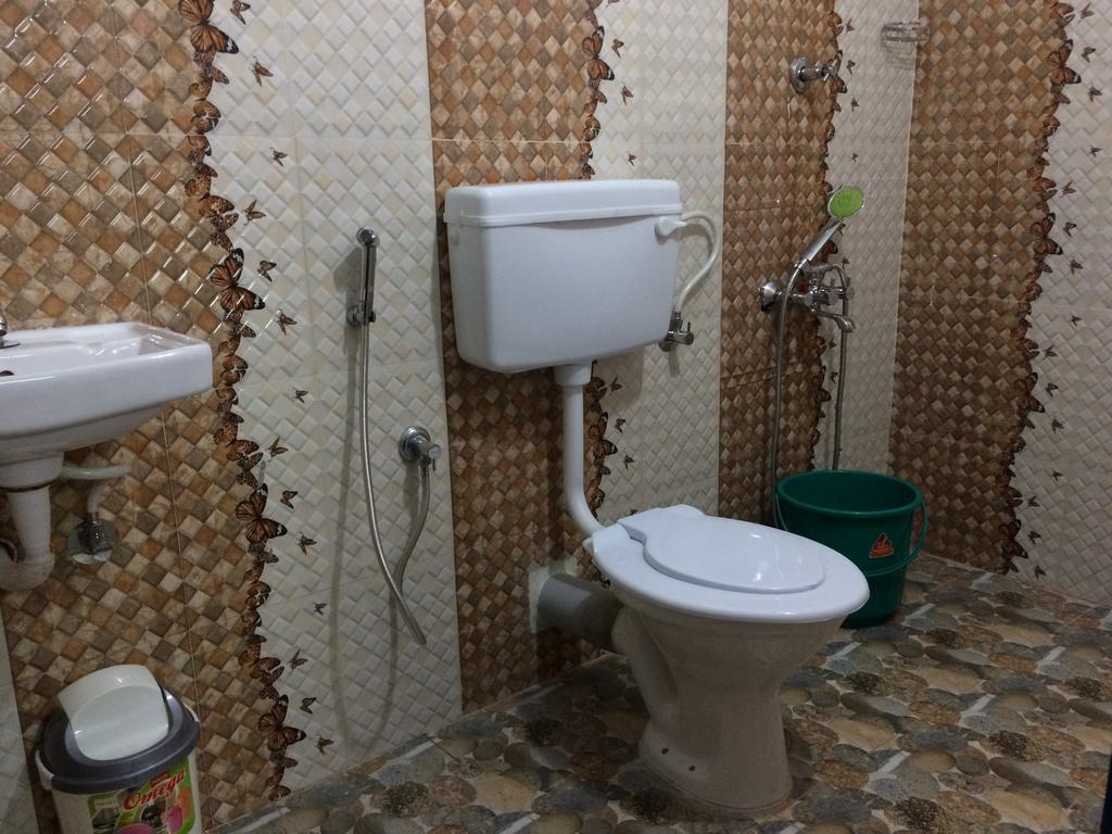 Cherish Homestay Kochi Buitenkant foto